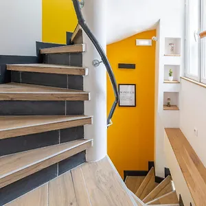 Appartement Lovely -center Of, Paris