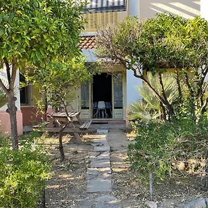 https://le-citronnier.fr-provencehotel.com